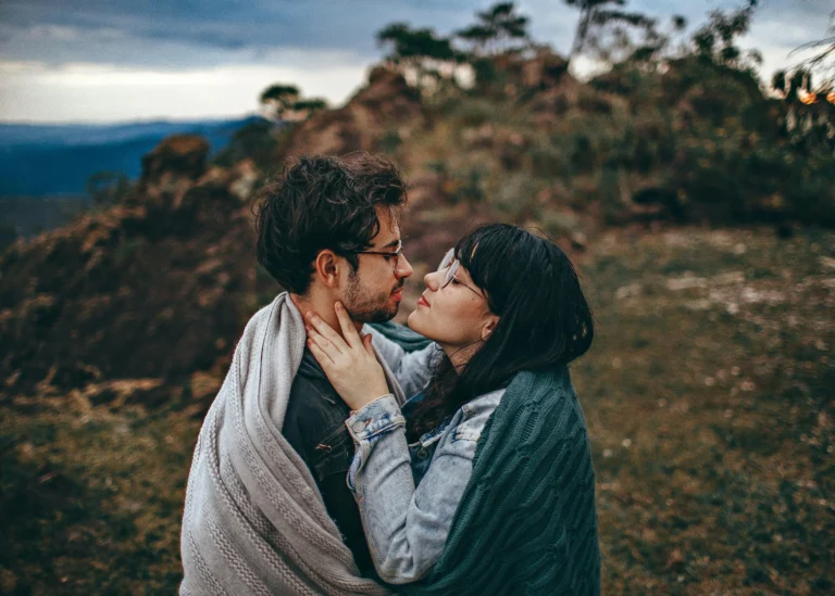 10 Clever Questions to Deepen Your Boyfriend’s Love for You