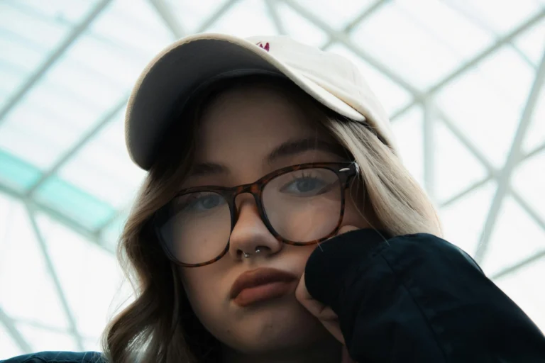 Why is My Grown Daughter So Rude To Me? 9 Reasons Your Daughter is Rebellious